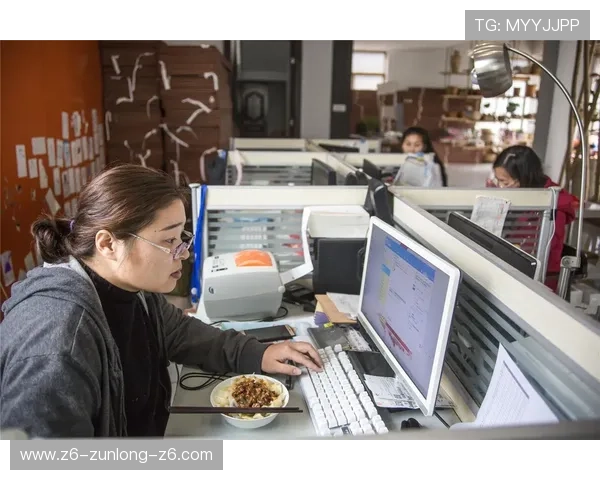 尊龙app客户端平台提供专业客服支持，解决用户在使用过程中遇到的各种问题